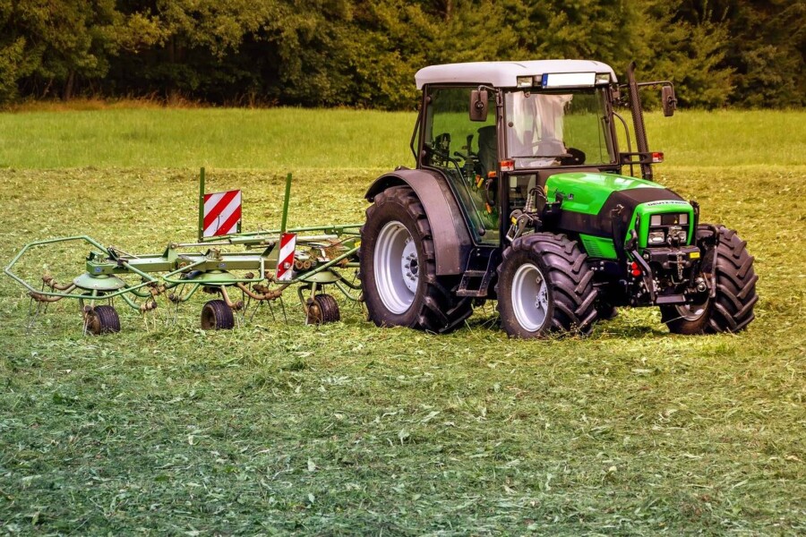 Na co zwracać uwagę wybierając porady dotyczące ciągników